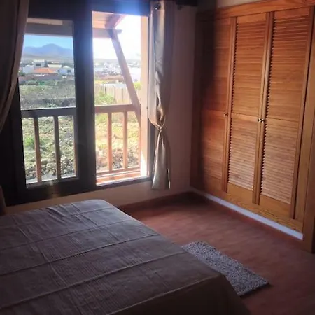 En Zona Tranquila De Vista Calma Holiday home